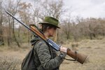 hunter-woman-with-shotgun-hunting-in-the-field-2022-03-31-06-15-42-utc.jpg